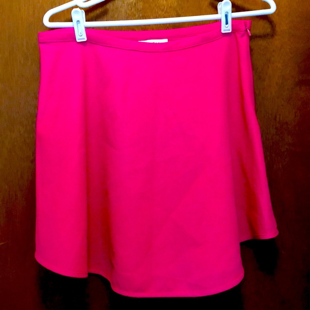 Hot pink skirt!!